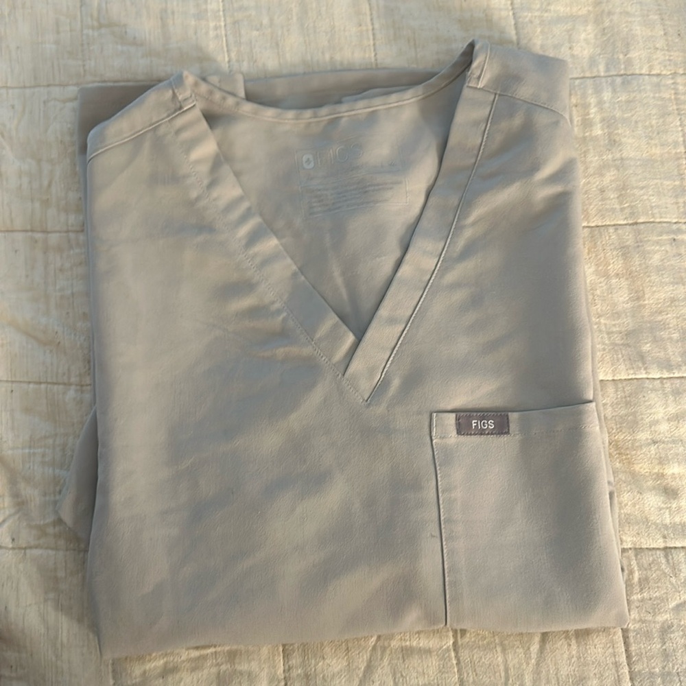 Figs Catarina bone top